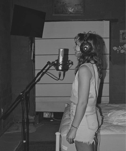 Ella Day